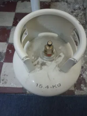 اسطوانة غاز جديده للبيع