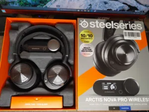 SteelSeries Arctis Nova Pro Wireless Active Noise Cancelation سماعه