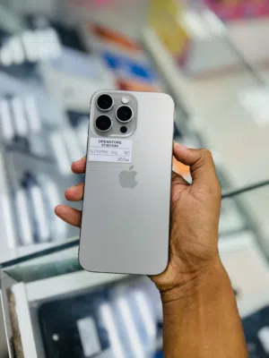 iPhone 16 pro max -256 GB - Absolutely All Fine performance , 90% BH