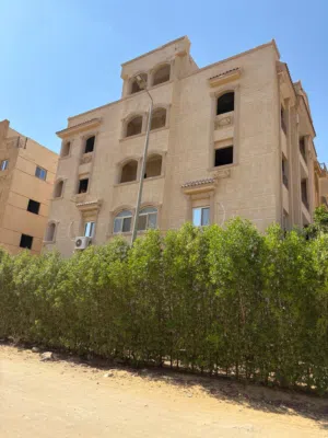 فرصة استثمارية مميزة عمارة للبيع – التجمع الخامس.الاندلس