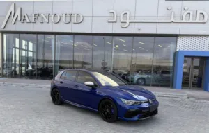 GOLF R  MODEL -2022 KM+121000 Price-110000