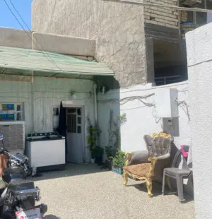 عقار للبيع طابق ونص