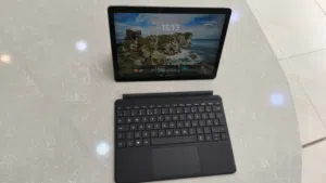 Microsoft Surface Go 3 (Core i3)