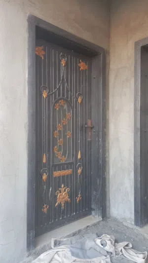أبواب منزل خارجيه