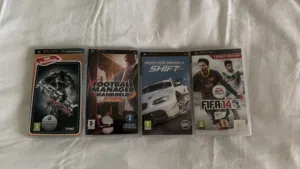 4 PSP games bundle