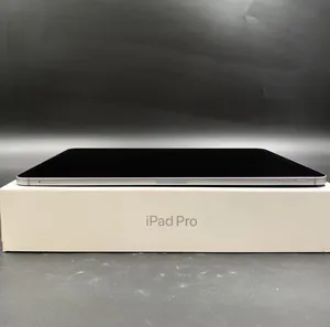 Ipad Pro 11 Inch M2 256 GB - Mint condition (Barely used)