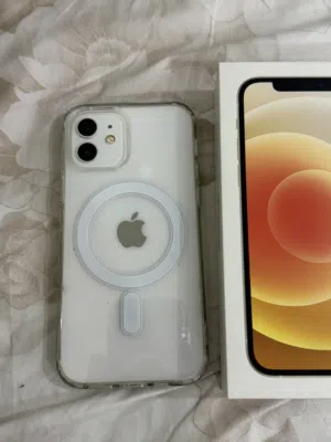 Apple iPhone 12 128 GB in Kuwait City