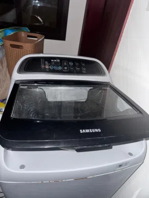 للبيع غسالة سامسونج شغالة بالكامل السعر 55
