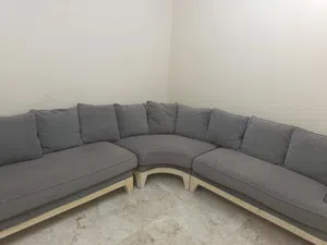 كورنر بحالة ممتازة ومريح جدا
