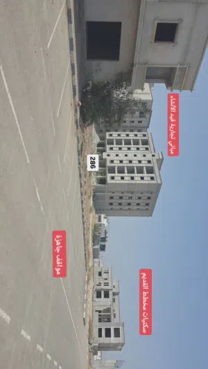 سكني تجاري جرزيز المخطط القديم كل خدمات متوفرة حواليها بنايات تجاريه قايمه وقيد الأنشاء وقريبه مسجد