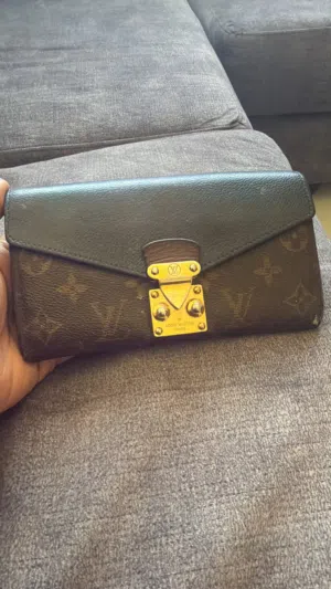 brown Louis Vuitton for sale in Amman