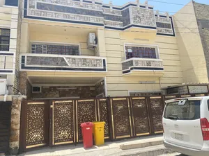 100 m2 2 Bedrooms Townhouse for Sale in Baghdad Al-Furat