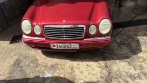 Used Mercedes Benz E-Class in Northern Governorate