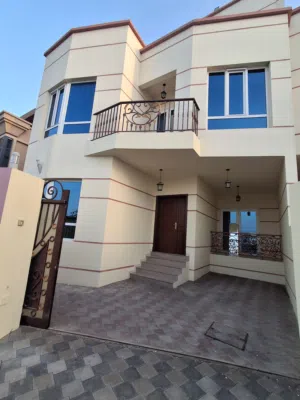 Ansab Heights villa 4bedroom for rent فيلا 5 غرف نوم بمرتفعات الانصب للإيجار