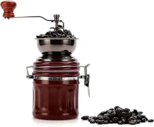 مطحنة القهوة الطراز القديم يدوية