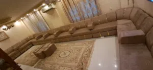 مجلس خليجى تفصيل جديد للبيع فى اربد 34 مقعد بغطى 21 متر طولى