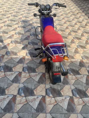 للبيع هوندا سيجي