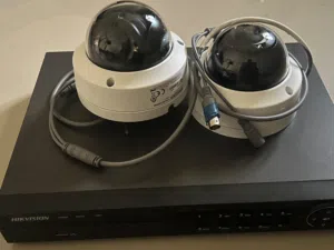 للبيع نظام كاميرات مراقبة Hikvision جهاز DVR Hikvision 8 قنوات موديل DS-7208HQHI-F1/N هارد ديسك WD P