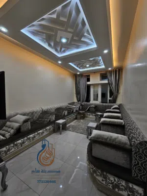 شقة مفروشة فاخرة جدآ للإيجار في الخمسين جوار الجامعة اللبنانية مع مصعد كهربائي