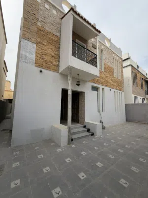 300 m2 5 Bedrooms Villa for Sale in Muscat Amerat