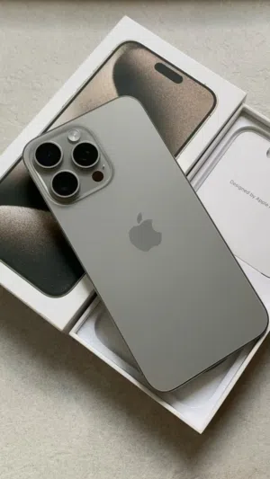 iPhone 15 ProMax 512 GB Natural