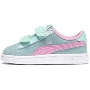 Sport Shoes . Puma . 350