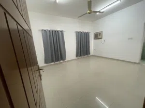 غرف للإيجار للموظفين والعزاب