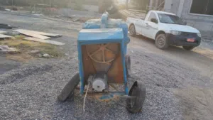 خلاط اسمنت . معده البناء