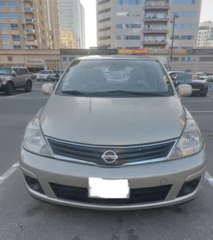 Nissan Tiida 2011
