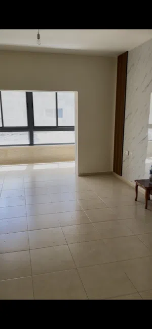 شقة للإيجار بجانب سلطة الأراضي البيرة