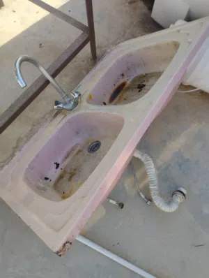 حوض مجلى بحاله جيده للبيع