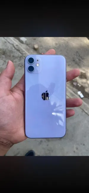 11 كامرتين ضهر مكسور مبدل شاشه وبطاريه