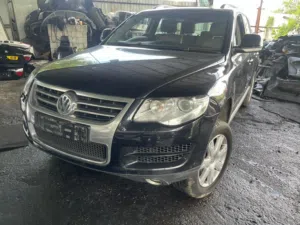 قطع غيار ( Volkswagen Touareg ) فولكسفاجن توارق/ زهرة اليارة لقطع السيارات