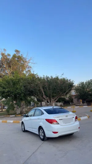 هواندي اكسنت 2012