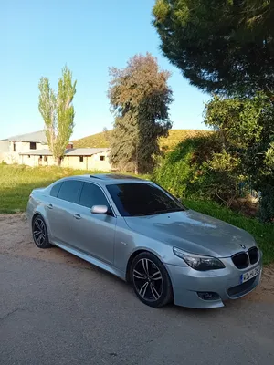 545i V8 2004 full options super clean