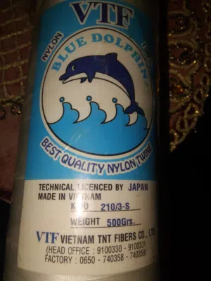 خيط نايلون صيد النوع : الدولفين الأزرق اصلية  البلد  : فيتنام  بتصريح من اليابان  الوزن : 500 جرام