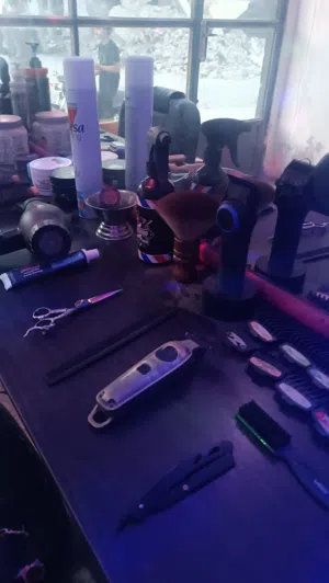 عدة حلاقة كاملة للبيع