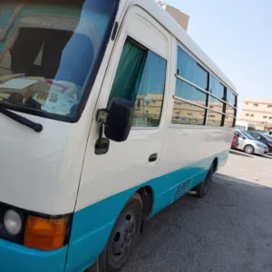 باص كوستر 19 راكب للبيع شرط الفحص