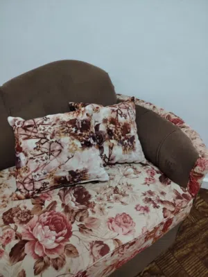 كورنر مستعمل مع برادي ومكيت