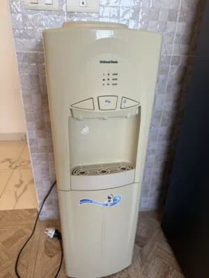 كولر مياه مستعمل للبيع