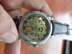 ساعة يد رجالي