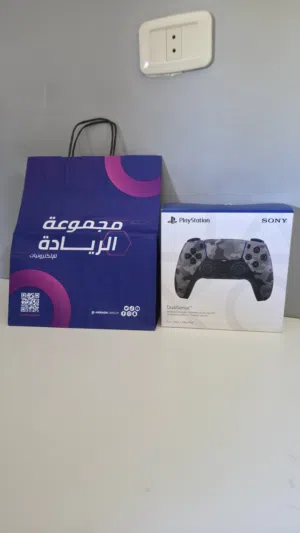 يد ps5 سعر كزيوني مستعمله يوم واخدها من الرياده
