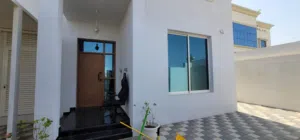 فيلا فاخرة للإيجار في خليفة 2 واول ساكن  ومساحات واسعة بسعر مميز