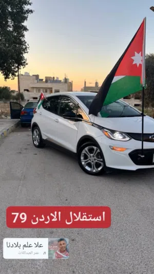 شيفروليه بولت 2017 كهربائية لون أبيض سيارة EV مرخصة بسعر مناسب