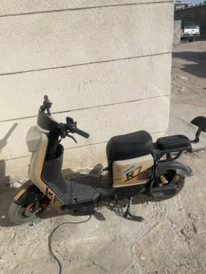 دراجة R7 قبل شهرين اشتريتها