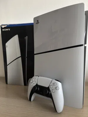 PS5 1T With controller