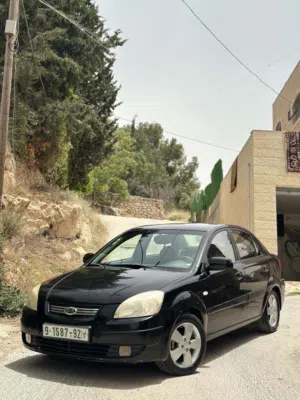 كيا برايد جولد فل اضافات /فتحة سقف اصلبه / ركز فحص نخب النخب ممتاز بدون حوادث