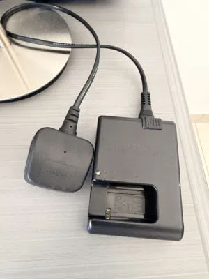 Nikon Charger Original MH 25a