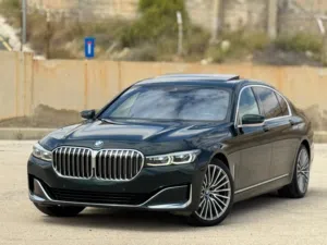 BMW 730Li 2022  فل كامل اعلى فئه فحص كامل ولا ملاحظه بحاله الوكاله فئه اللونق carbon core