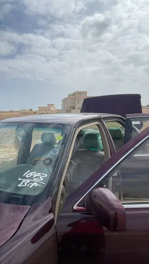 Used Lexus LS in Dhofar